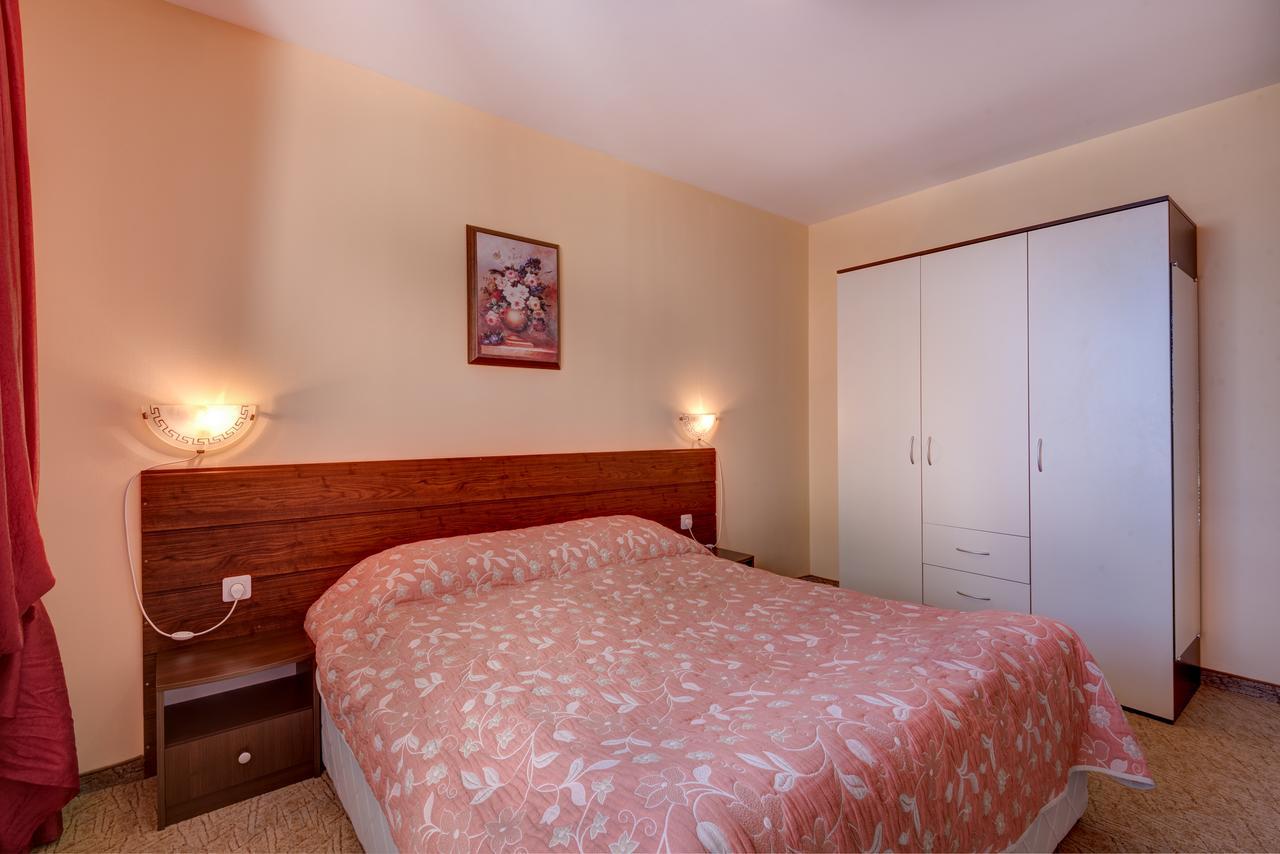 Mountain Lodge Apartments Pamporovo Esterno foto